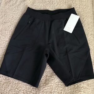 !NWT! Men’s Lululemon shorts